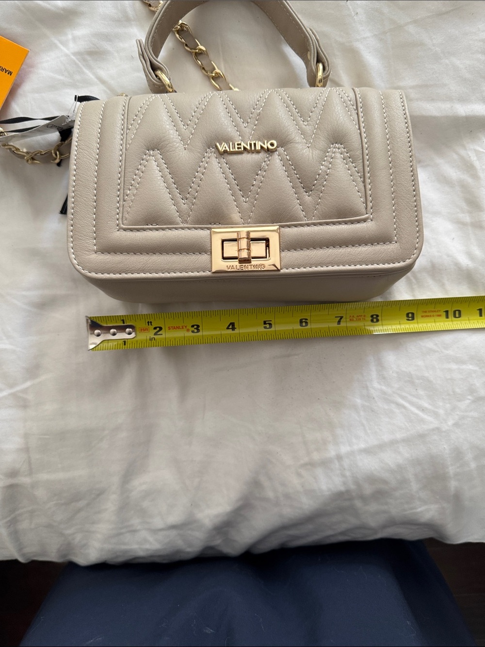 Handbag - Picture 7 of 8